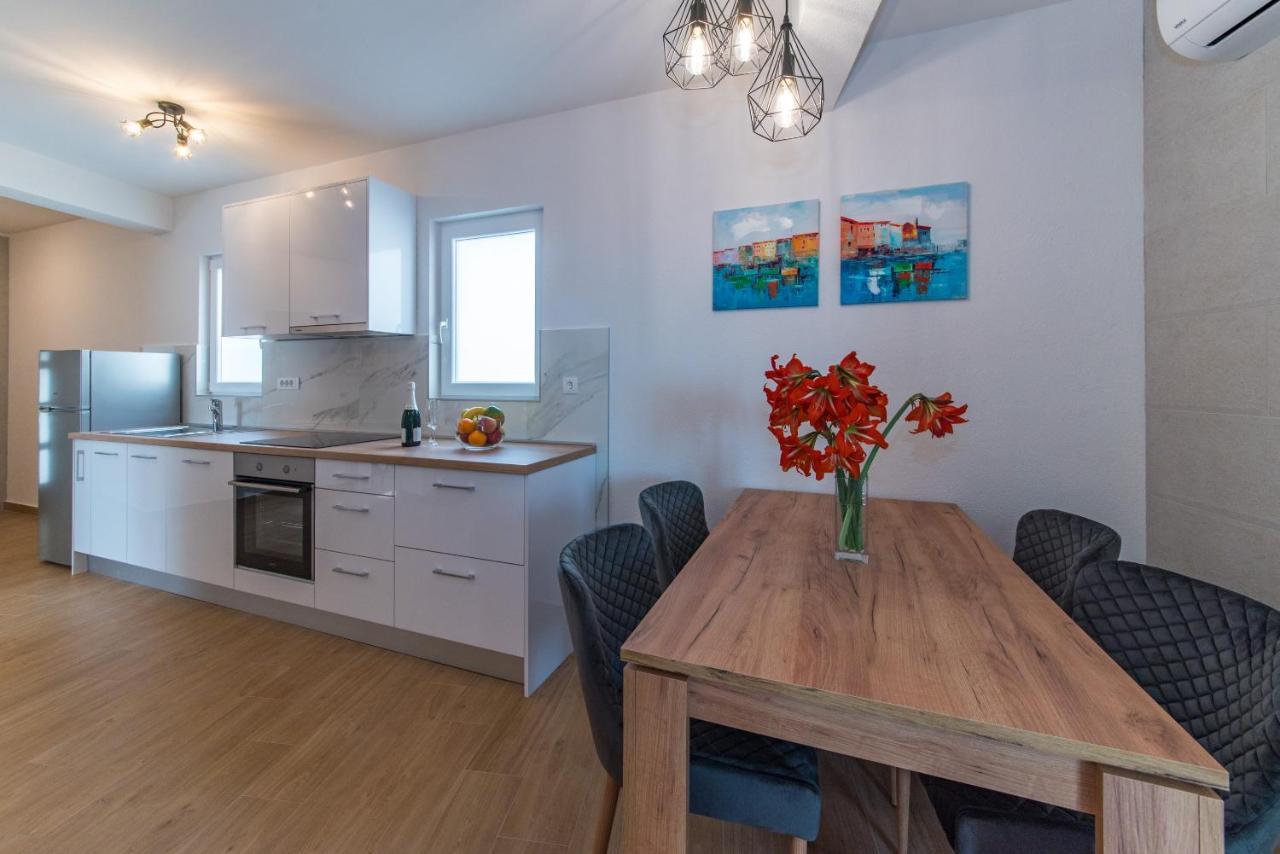 Apartment Mare Krvavica Dış mekan fotoğraf